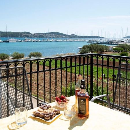 Apartments Roza Trogir Ngoại thất bức ảnh